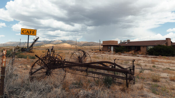 warm creek ranch house, Fayette, Utah, USA - seen by streb